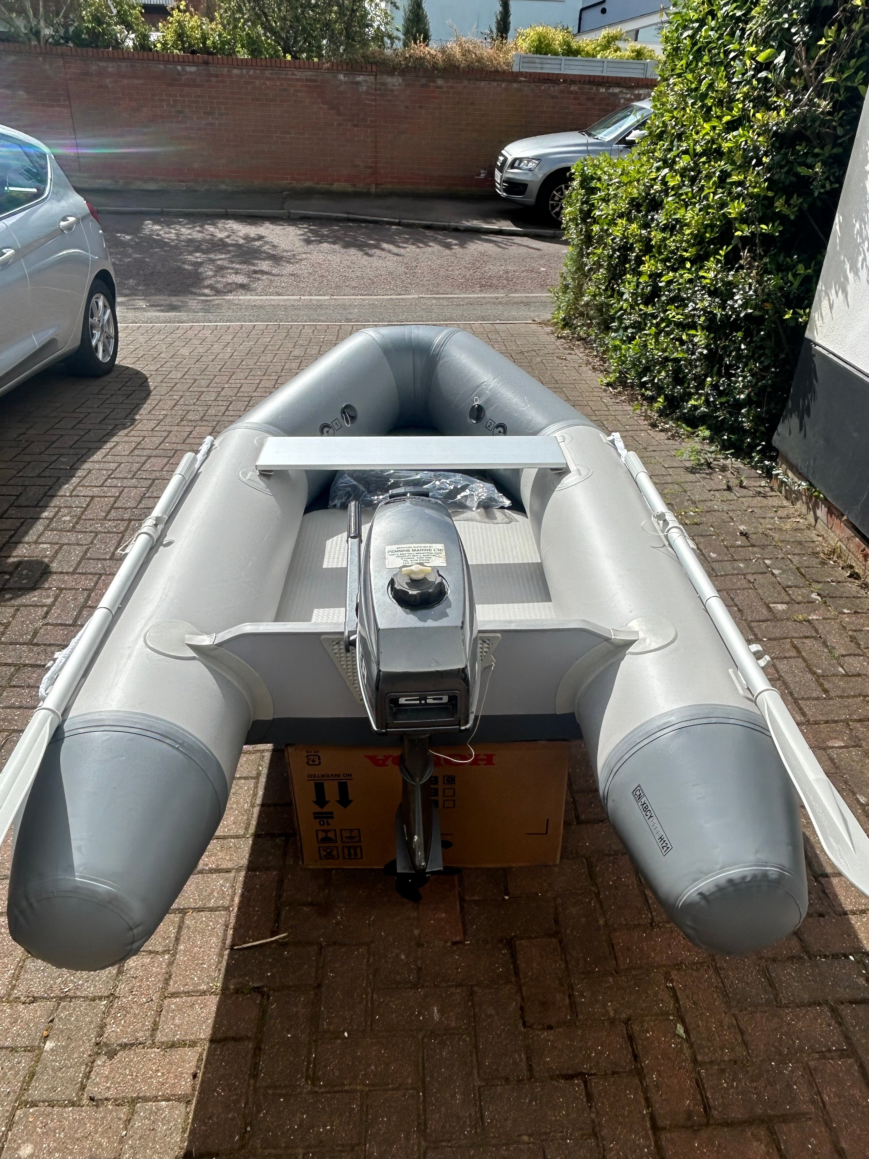 Hydro-force 230 air deck with Mariner 2.5hp outboard