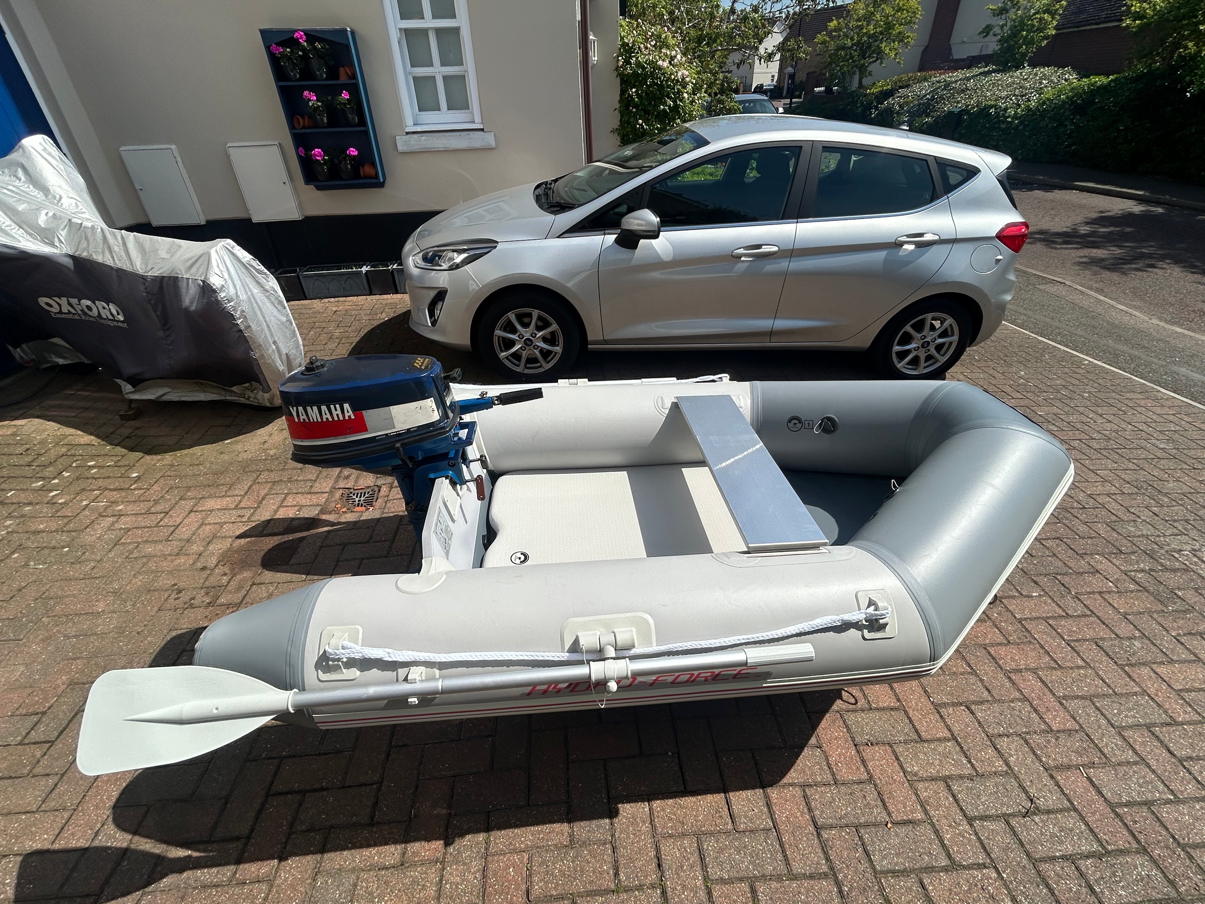 Hydro-Force 230 Air Deck with Yamaha 4hp outboard