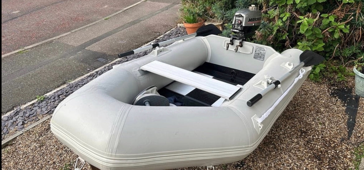 Inflatable dinghy 230 with Mariner 2.5hp outboard