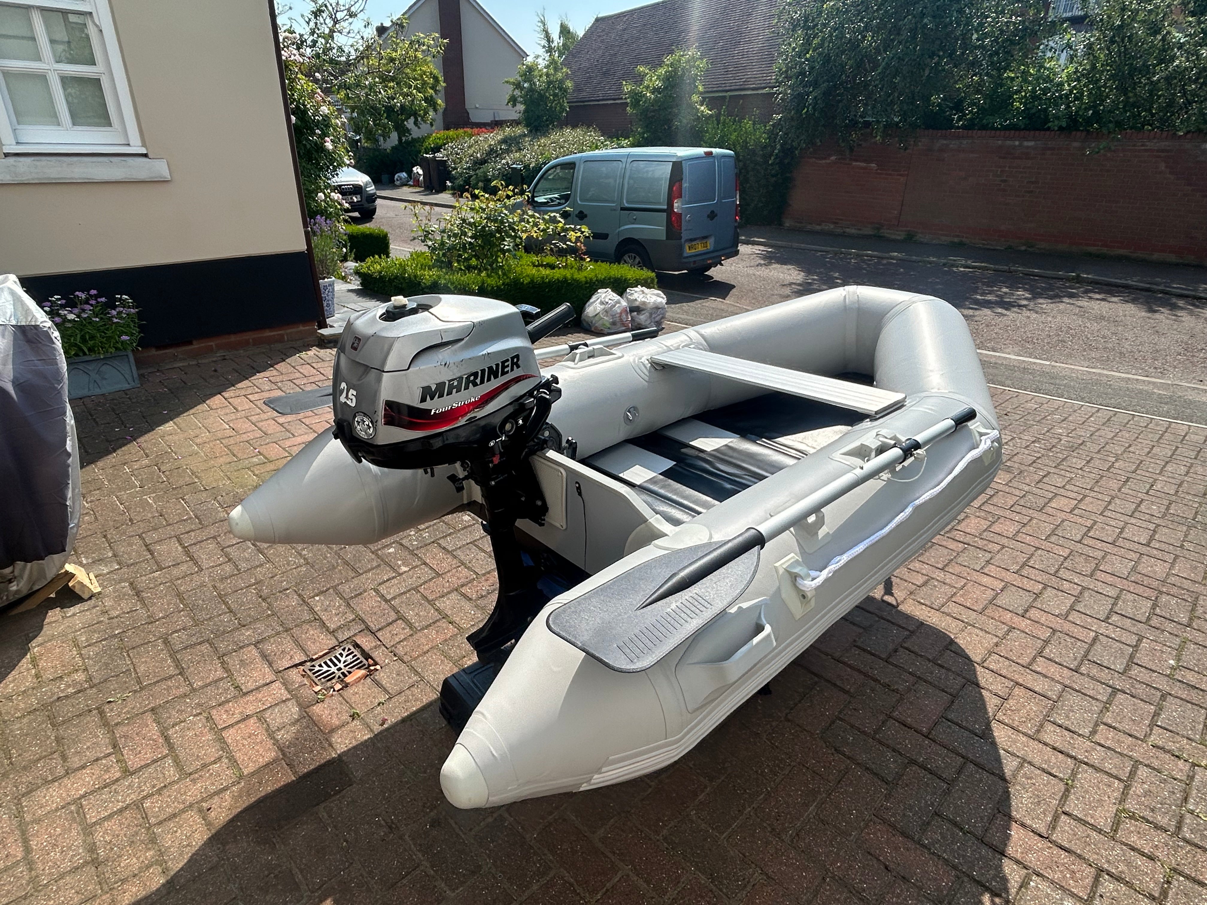 Inflatable dinghy 230 with Mariner 2.5hp outboard