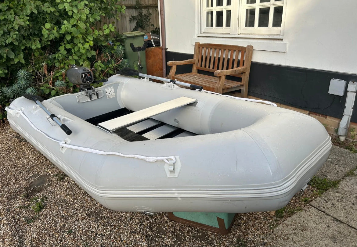 Inflatable dinghy 230 with Suzuki 2hp outboard