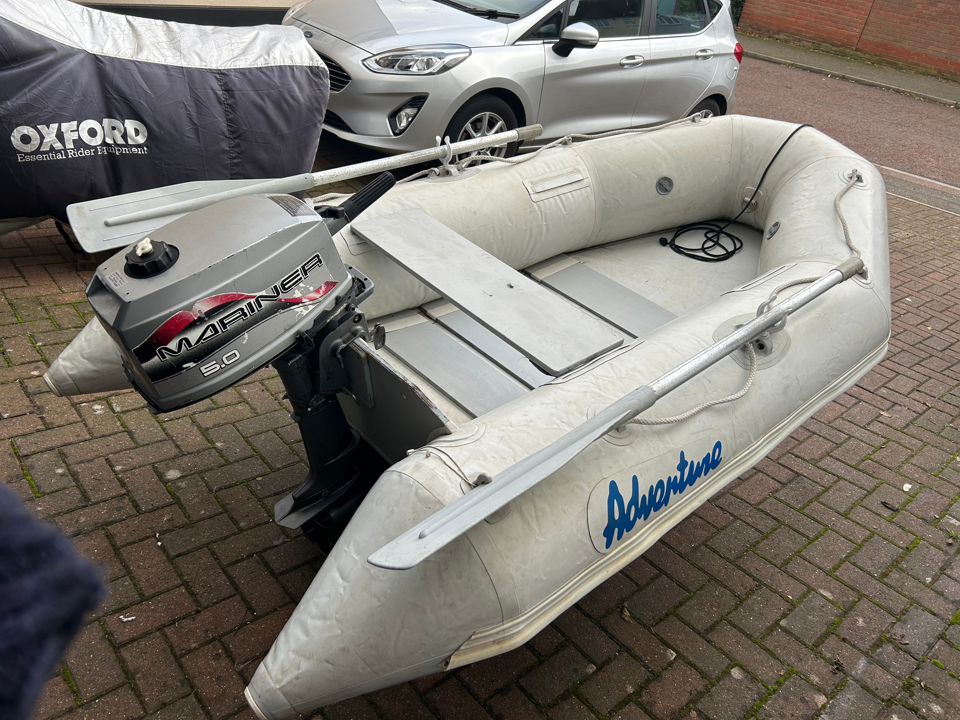 inflatable Dinghy 260 with Mariner 5hp Outboard