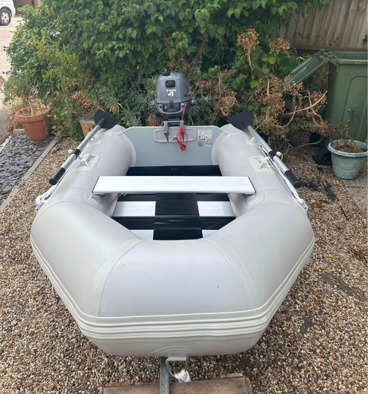 Inflatable dinghy 230 with Yamaha 4hp outboard