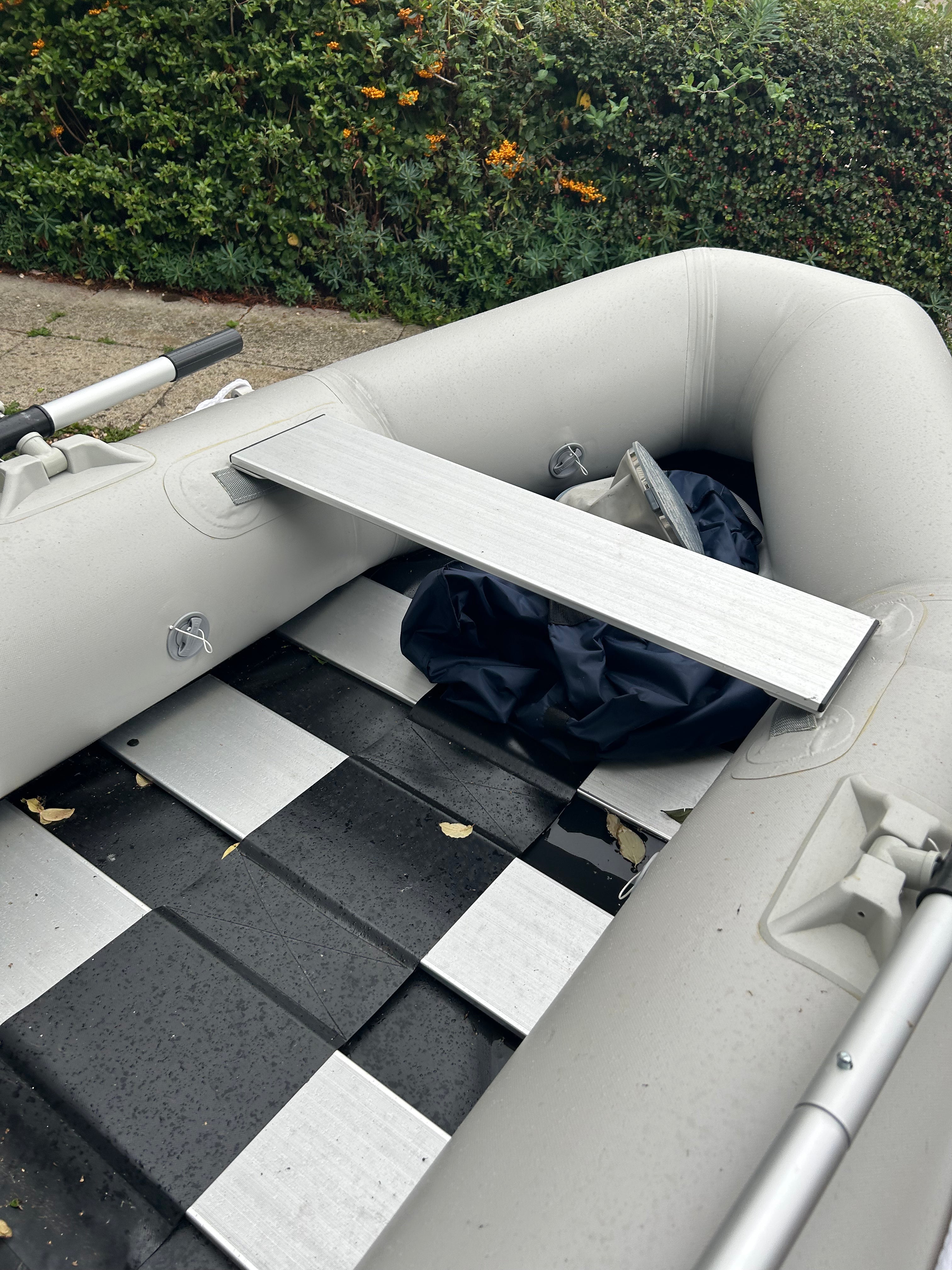 Inflatable dinghy 230 with Tohatsu 3.5hp outboard.