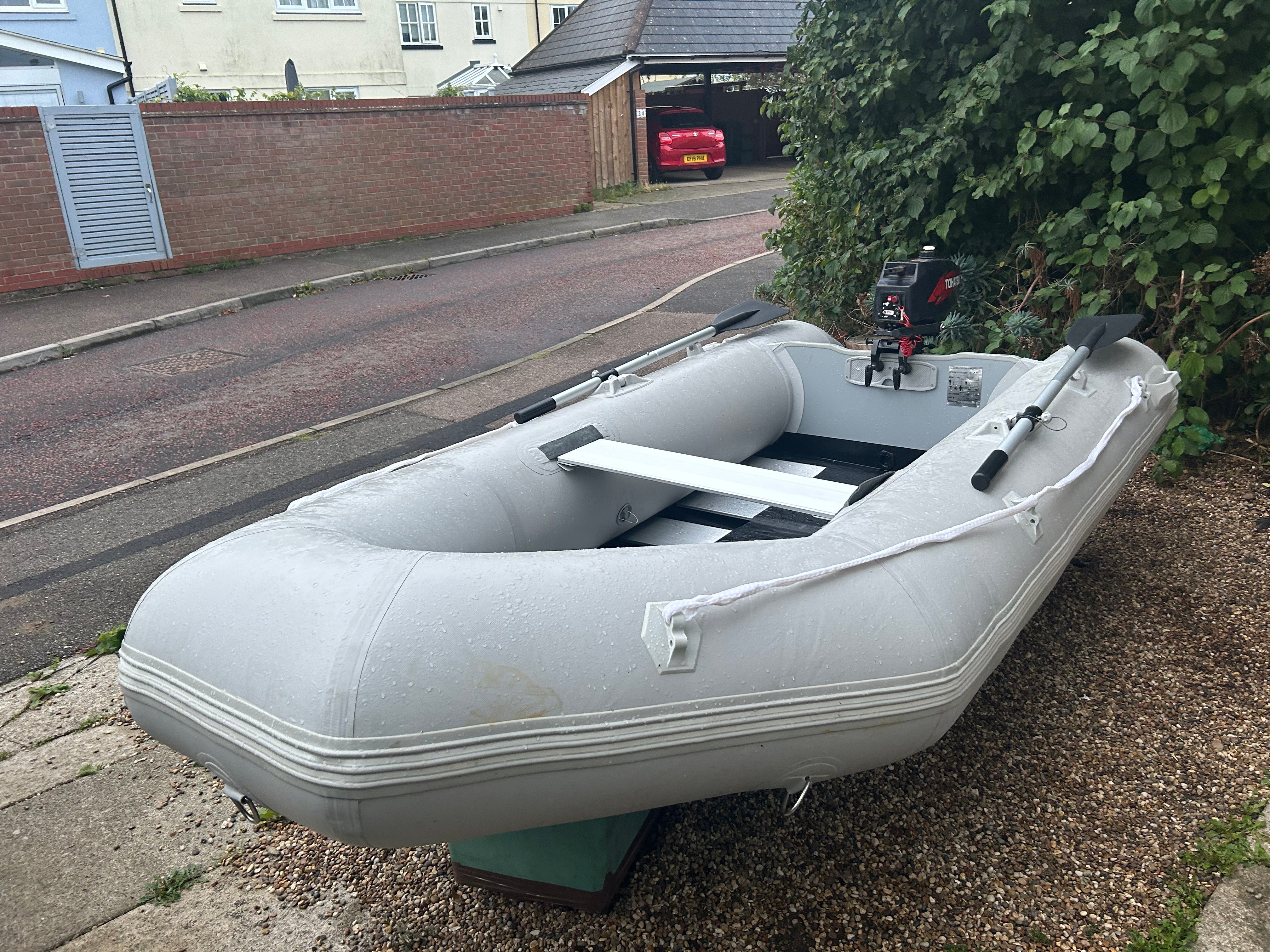 Inflatable dinghy 230 with Tohatsu 3.5hp outboad