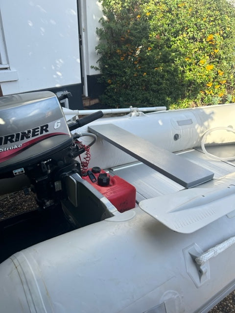 Inflatable dinghy 3.20m with Mariner 6hp outboard